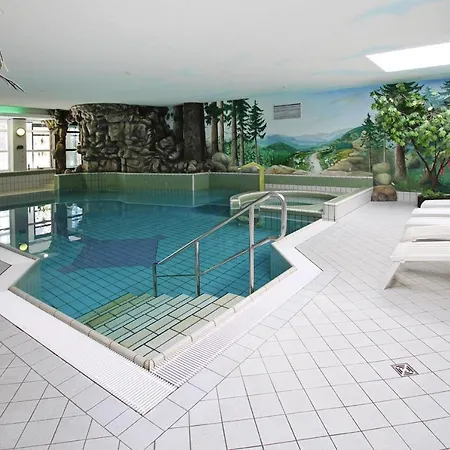 Ferienhaeuser Im Tannenpark, * 塔内