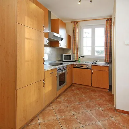 度假居 Ferienhaeuser Im Tannenpark, 塔内